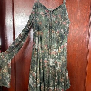 Chic Nature-Inspired Long Sleeve Dress